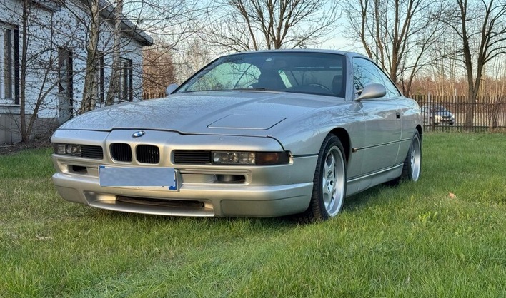 BMW 8 Series (E31)